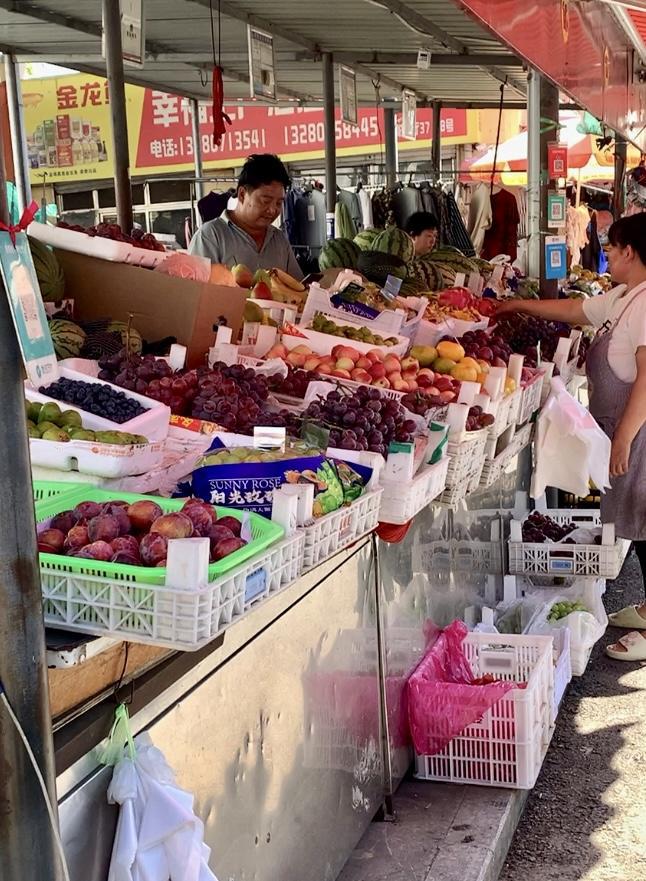 秋季季节生果上市丰裕市天博电竞民“果盘子”(图2)